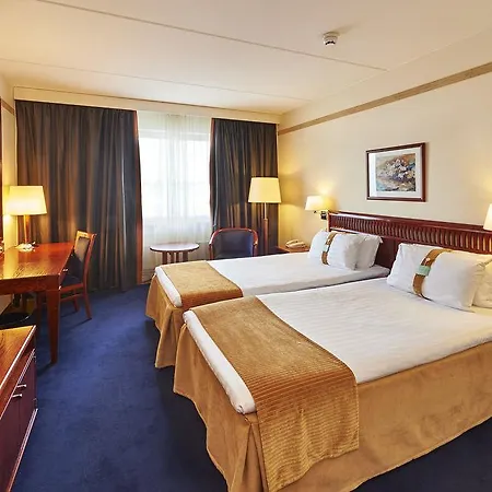 Hotel - Expo By Ihg Helsínquia