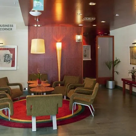 - Expo By Ihg 4* Helsínquia