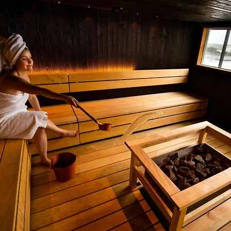 - Expo By Ihg Helsínquia