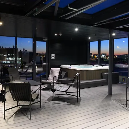 - Expo By Ihg Hotel Helsínquia