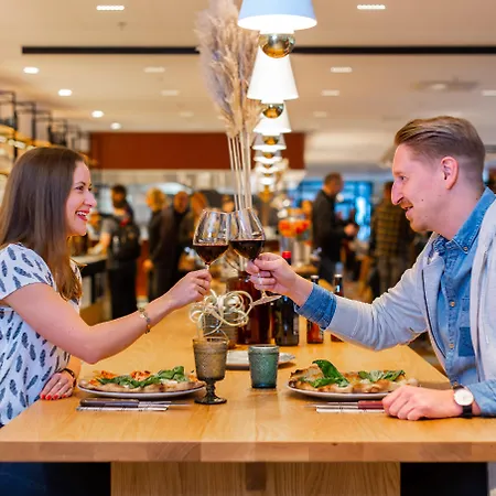 ホテル - Expo By Ihg 4*