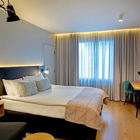 - Expo By Ihg Hotel 4*