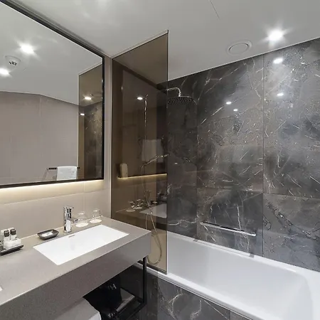 - Expo By Ihg فندق هلسنكي