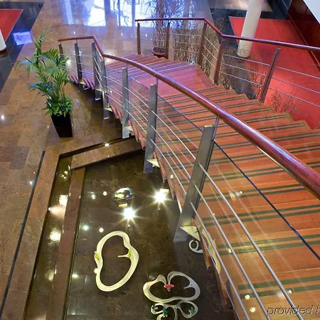 - Expo By Ihg 4*
