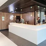 - Expo By Ihg מלון