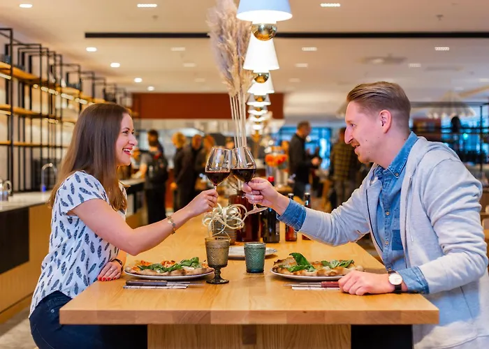 Hotel - Expo By Ihg 4*