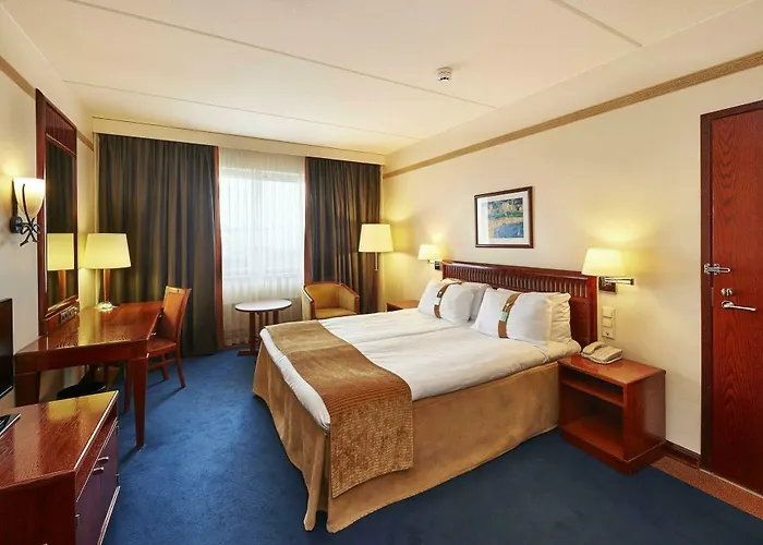 Hotel - Expo By Ihg 4*